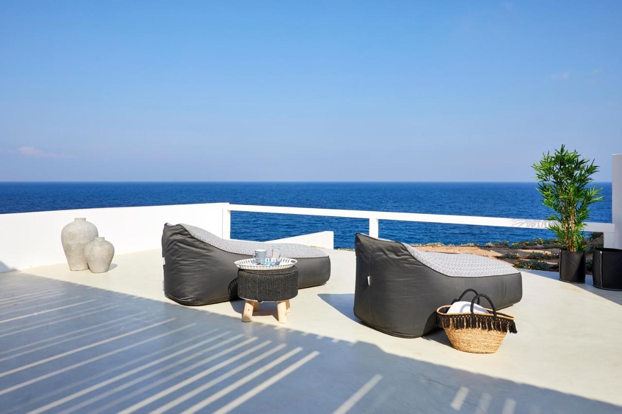 Infinite Blue Luxury Suites Fira  Exterior foto