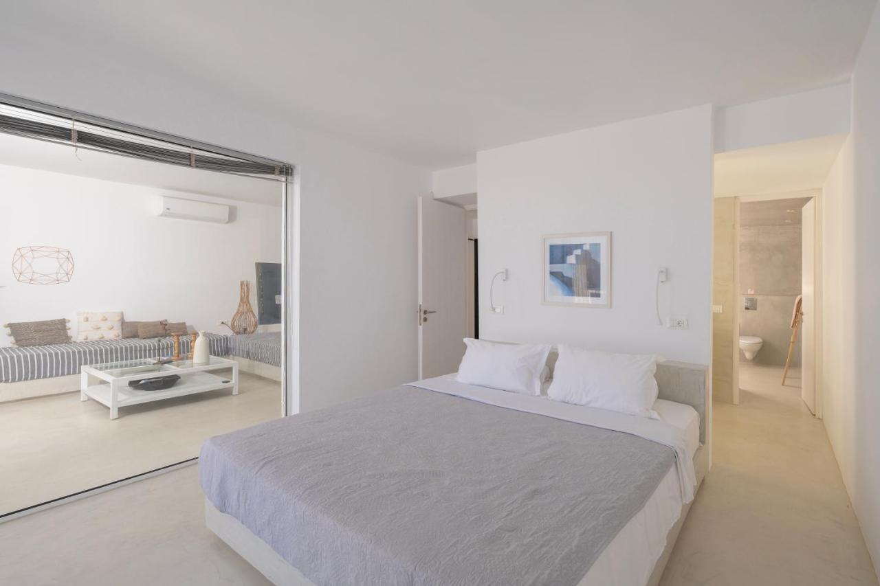 Infinite Blue Luxury Suites Fira  Exterior foto