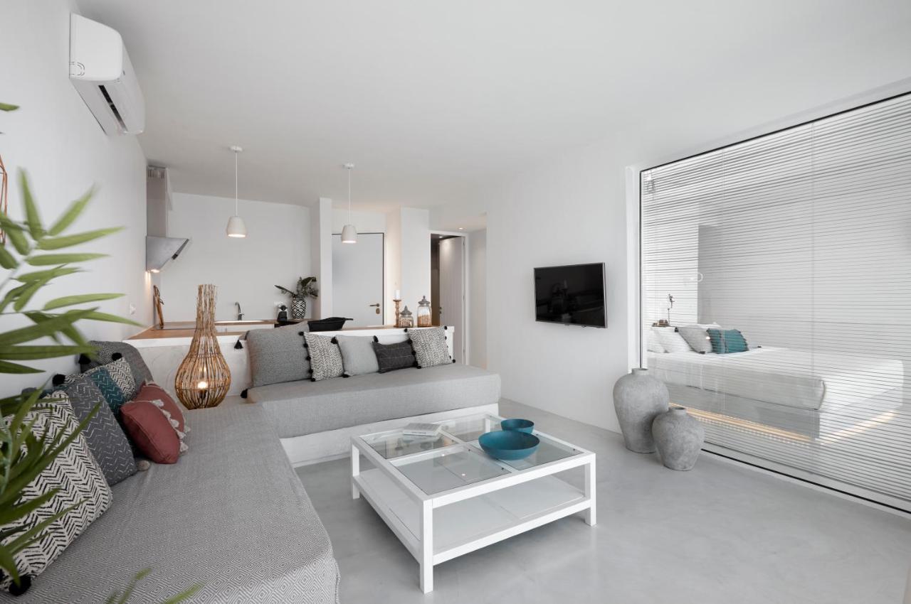 Infinite Blue Luxury Suites Fira  Exterior foto