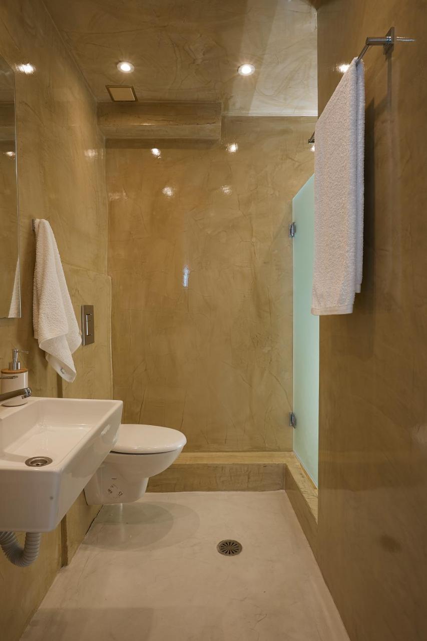 Infinite Blue Luxury Suites Fira  Exterior foto